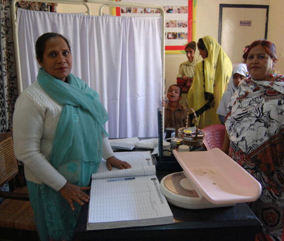 Schulbildung und Zukunft für Kinder in Karachi Pakistan